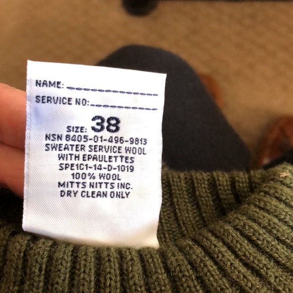 Valor collection 100% wool sweater - Picture 9 of 9